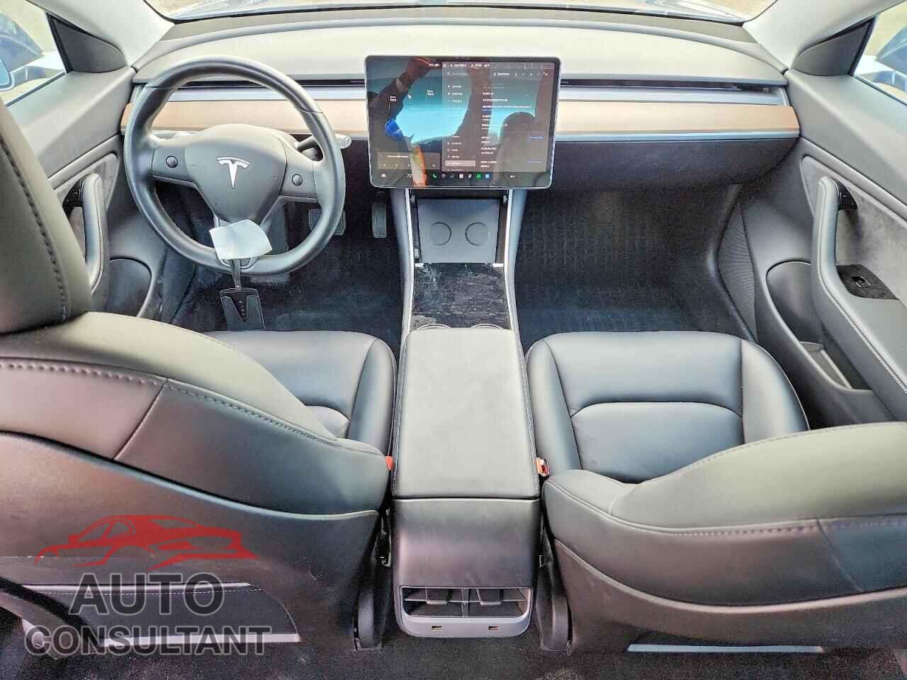 TESLA MODEL 3 2018 - 5YJ3E1EB6JF073598