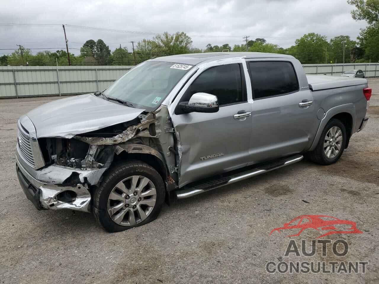 TOYOTA TUNDRA 2013 - 5TFFY5F18DX136180