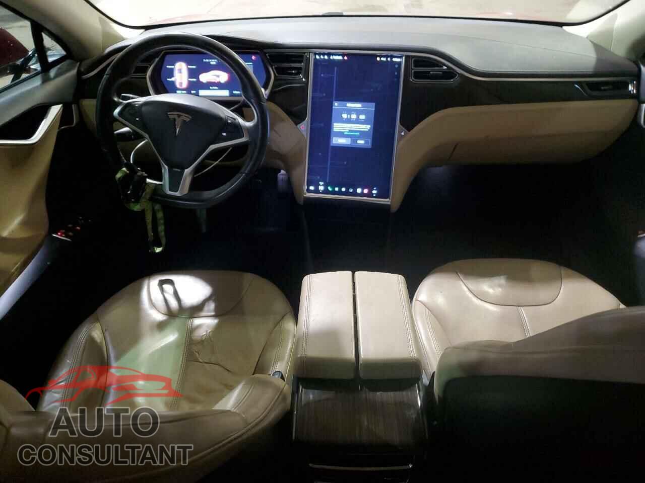 TESLA MODEL S 2013 - 5YJSA1CNXDFP09352