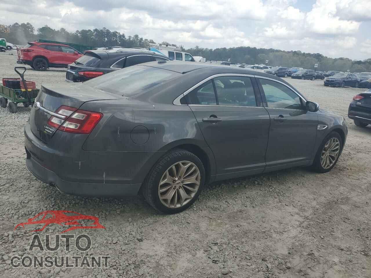 FORD TAURUS 2017 - 1FAHP2F85HG117735