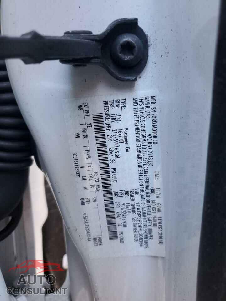 FORD FOCUS 2017 - 1FADP3F24HL208356