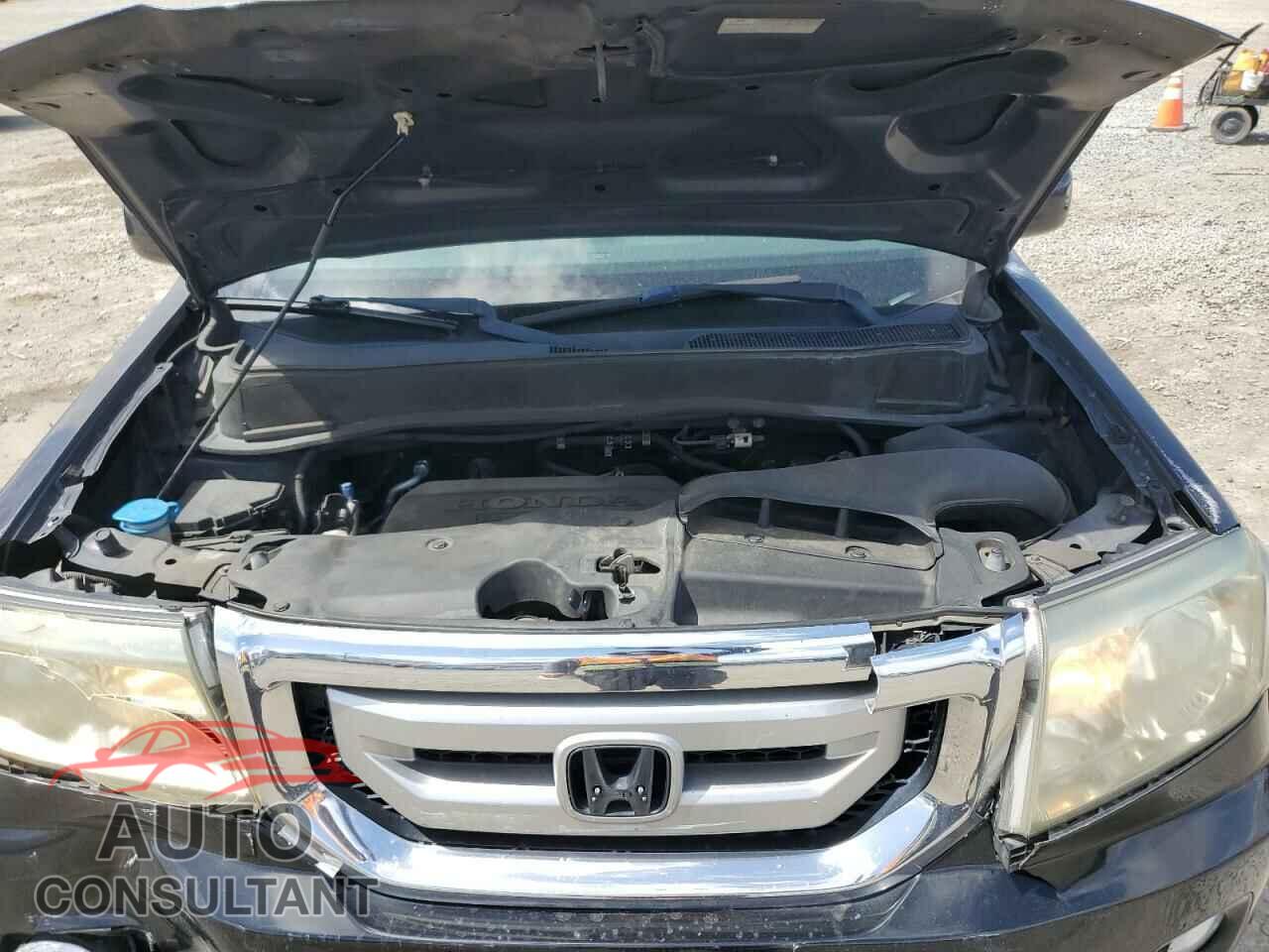 HONDA PILOT 2011 - 5FNYF4H91BB056898