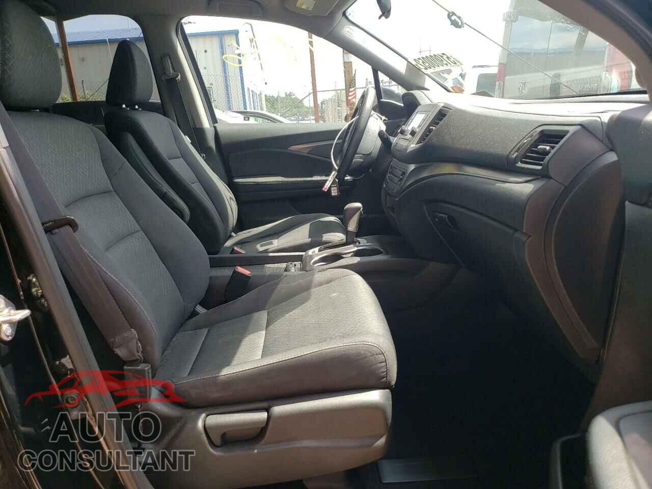 HONDA RIDGELINE 2017 - 5FPYK3F18HB007619