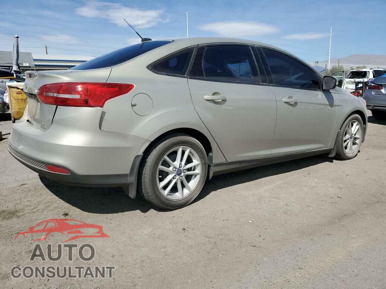 FORD FOCUS 2016 - 1FADP3F22GL212940