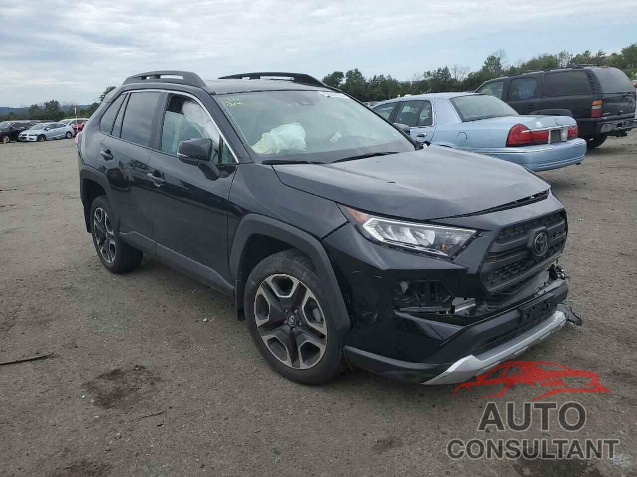 TOYOTA RAV4 2020 - 2T3J1RFV4LC110947