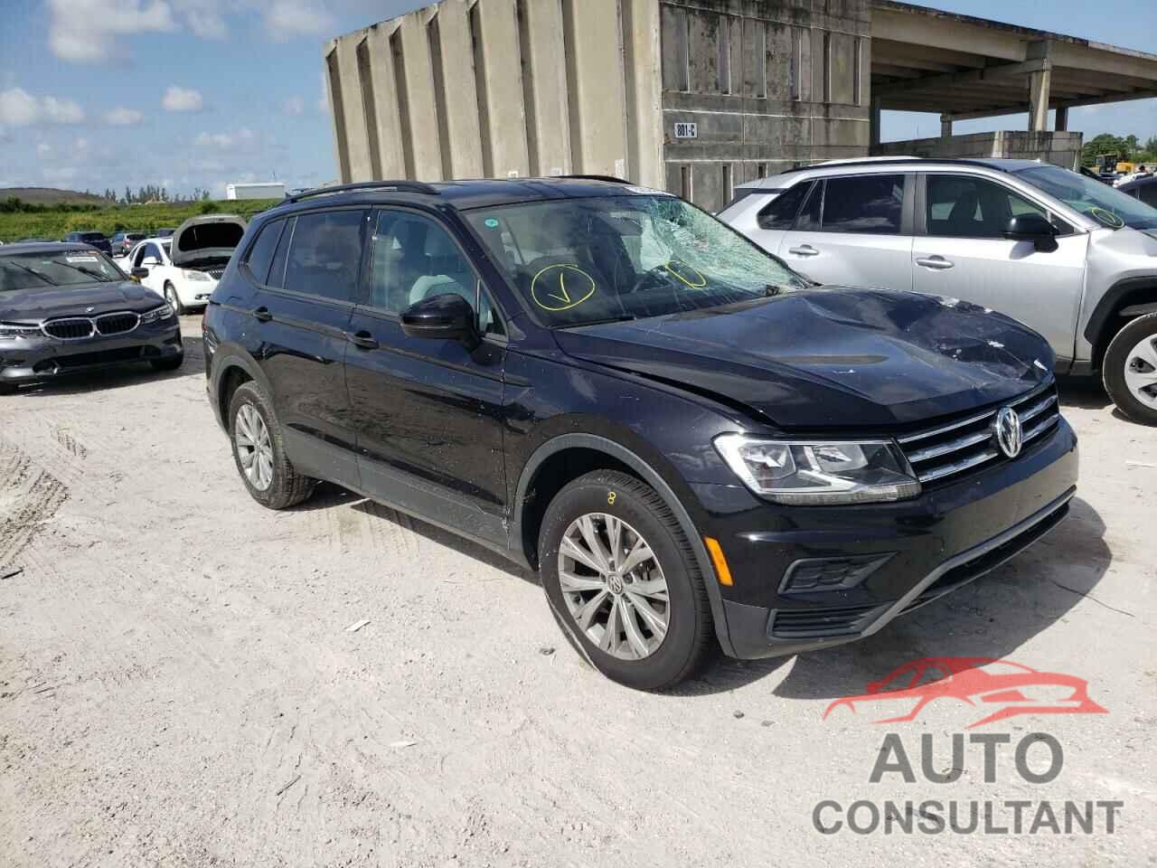 VOLKSWAGEN TIGUAN 2018 - 3VV1B7AXXJM081477