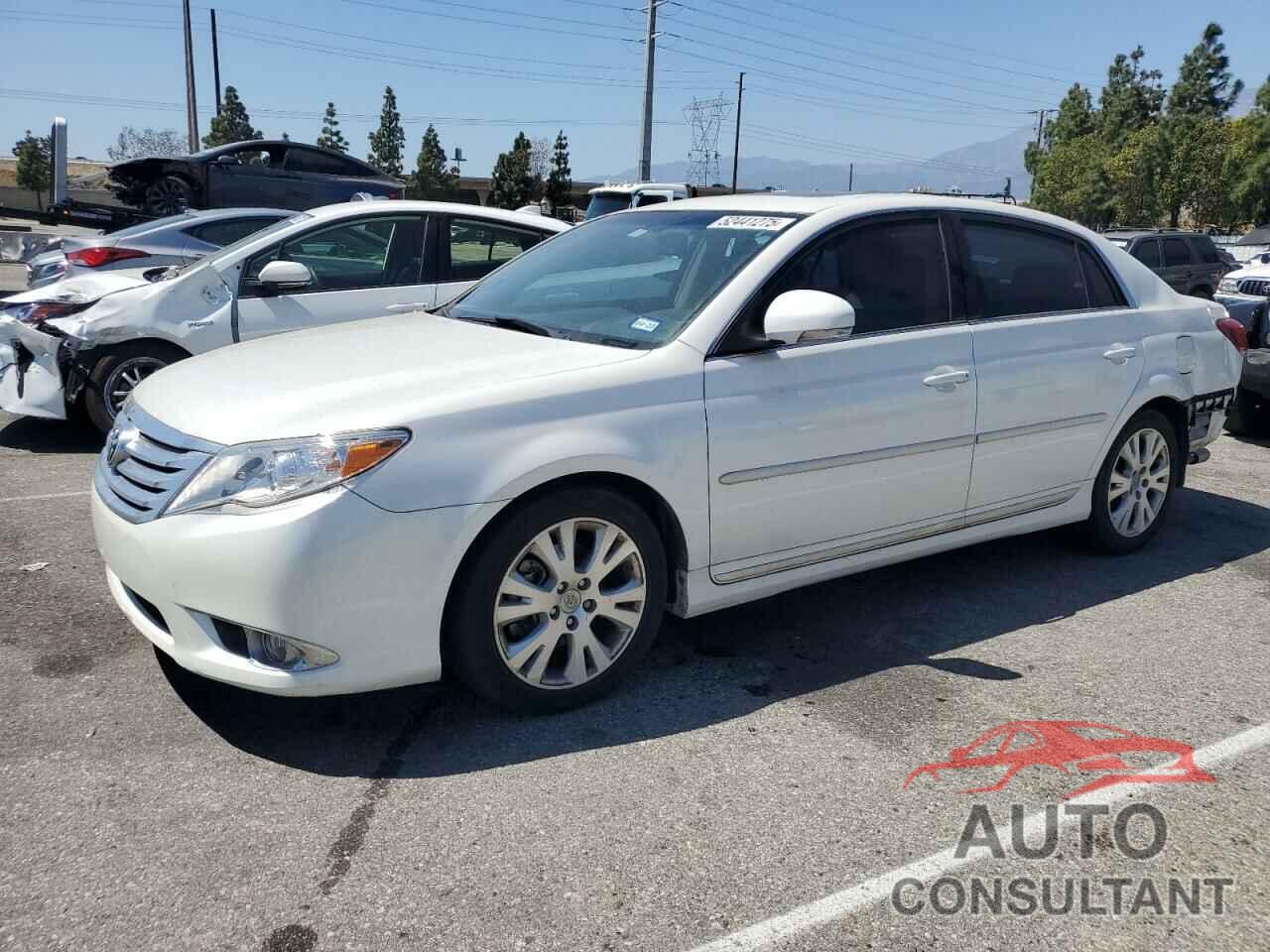 TOYOTA AVALON 2011 - 4T1BK3DB7BU429174