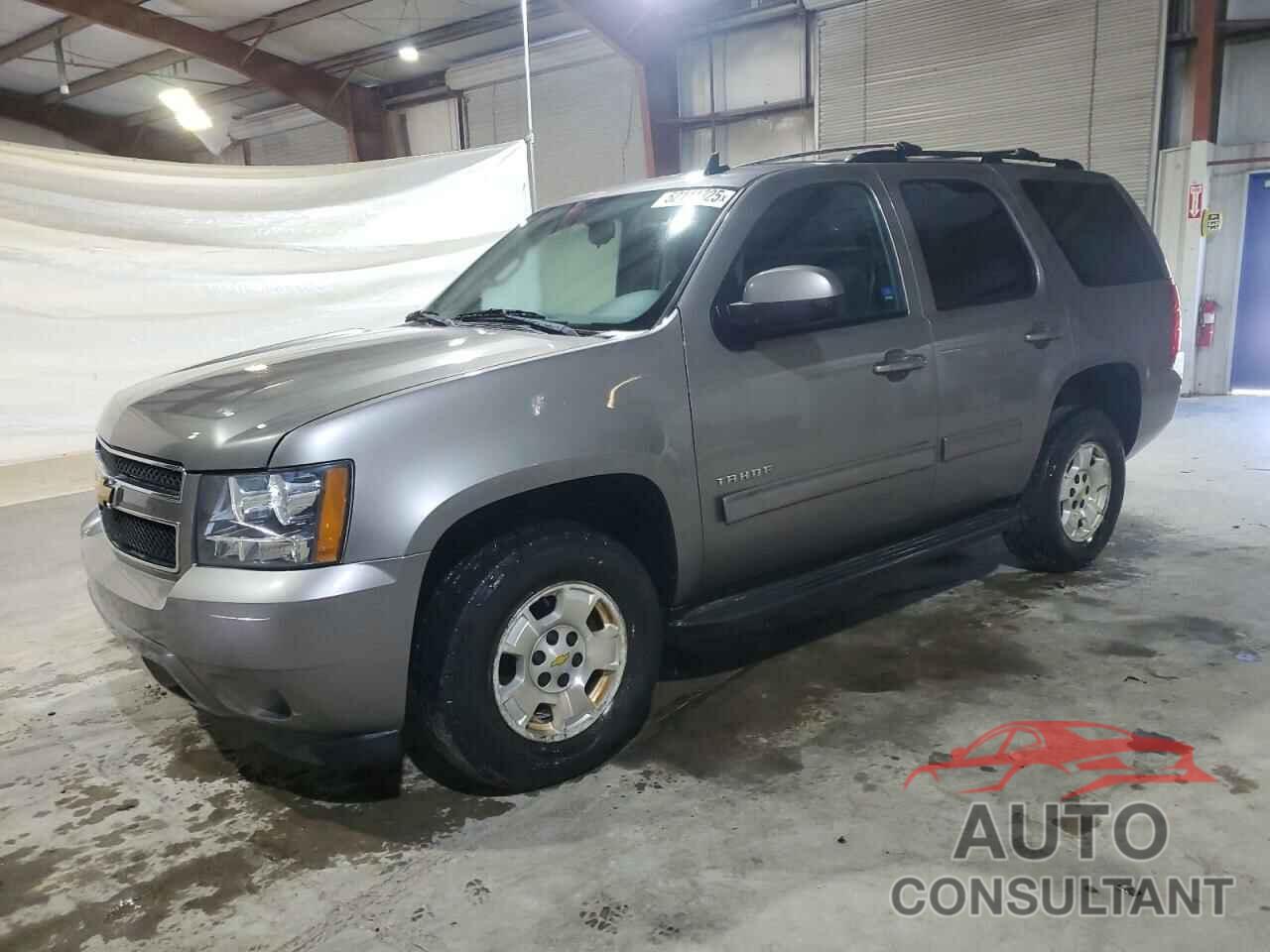 CHEVROLET TAHOE 2012 - 1GNSKAE09CR233304