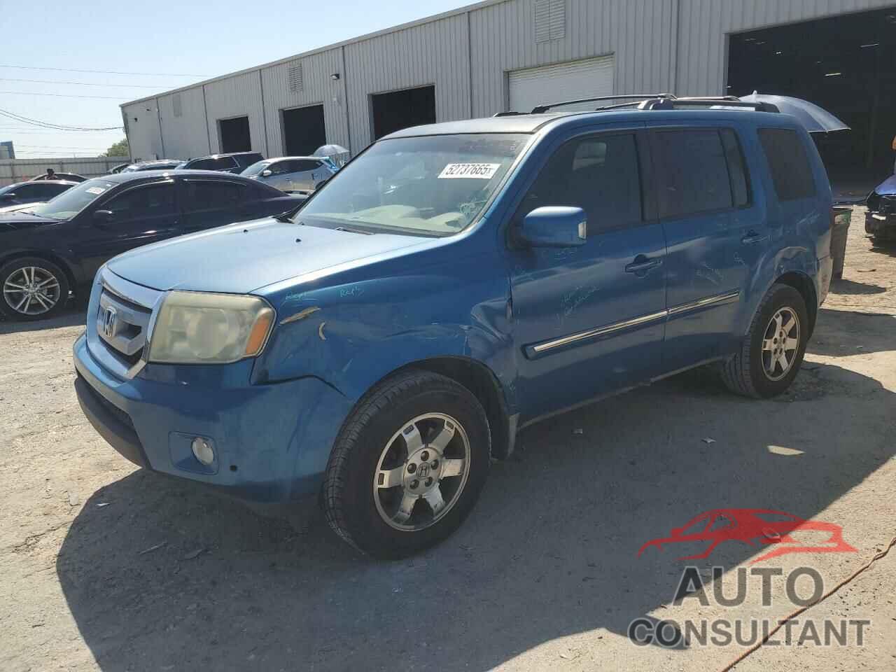 HONDA PILOT 2011 - 5FNYF4H9XBB083310