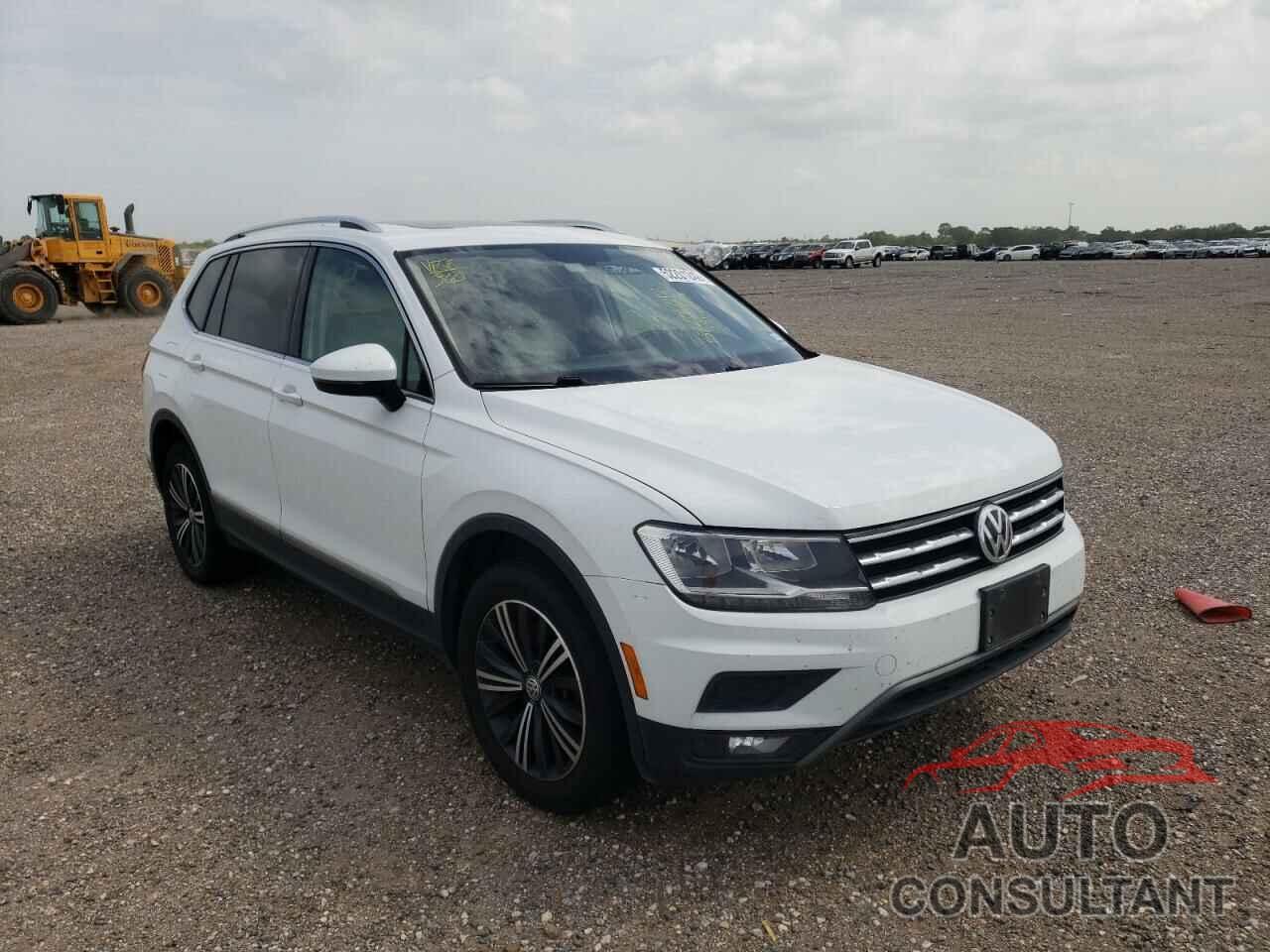 VOLKSWAGEN TIGUAN 2018 - 3VV3B7AX1JM017126