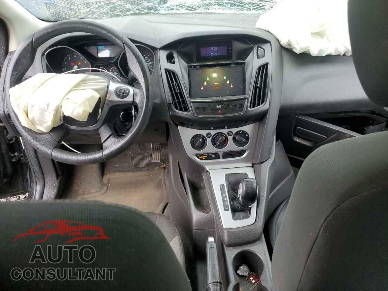 FORD FOCUS 2012 - 1FAHP3F24CL337918