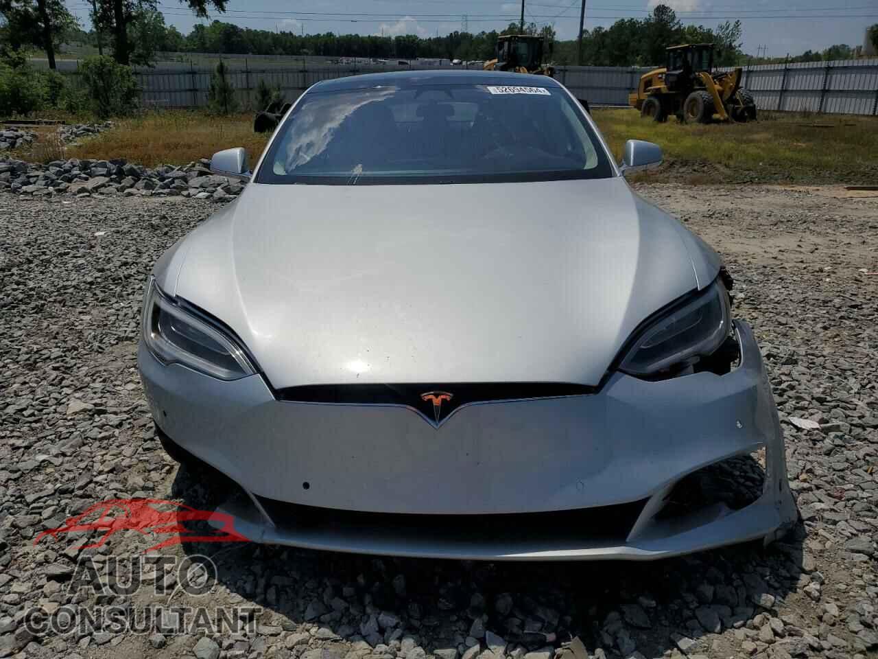 TESLA MODEL S 2016 - 5YJSA1E40GF169986