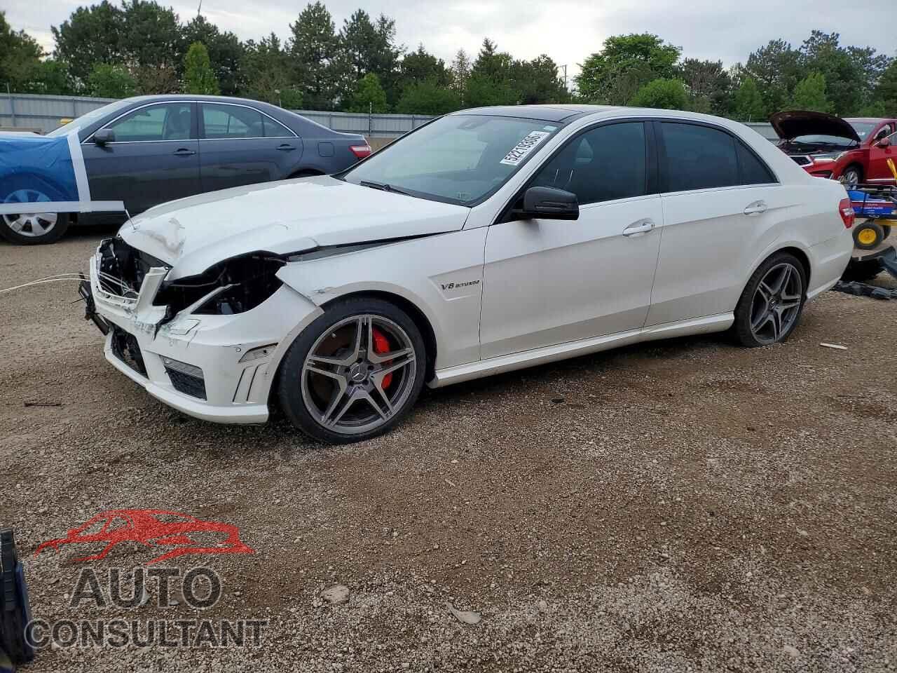 MERCEDES-BENZ E-CLASS 2012 - WDDHF7EB9CA562987