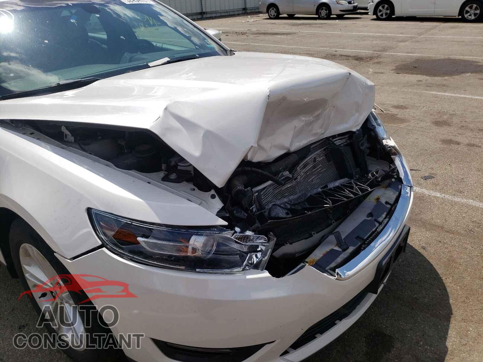 FORD TAURUS 2016 - 1FAHP2E80GG153493