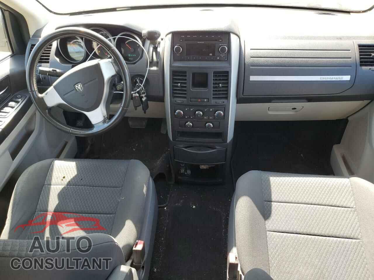 DODGE CARAVAN 2010 - 2D4RN4DE4AR472105