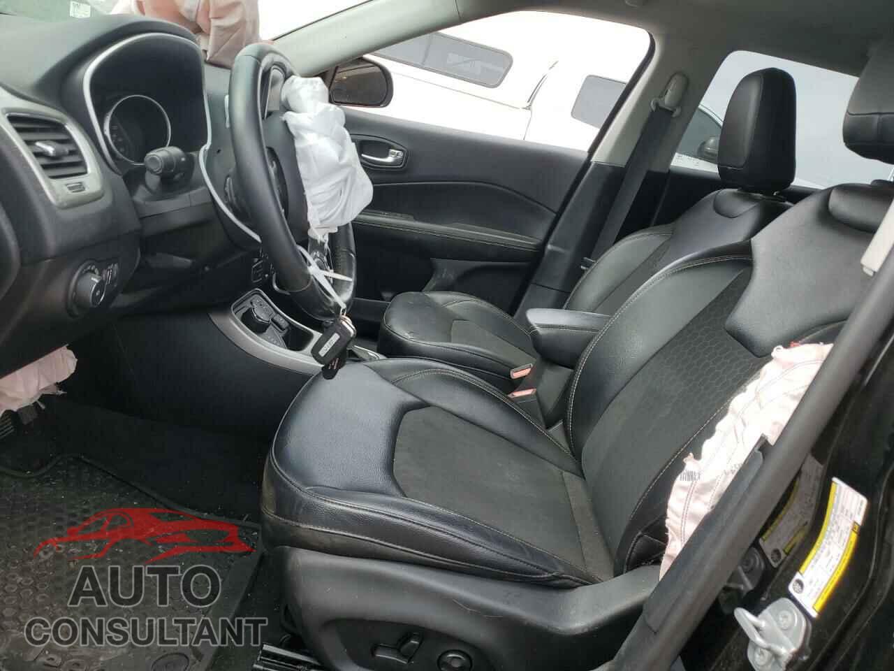 JEEP COMPASS 2017 - 3C4NJDBB3HT681682