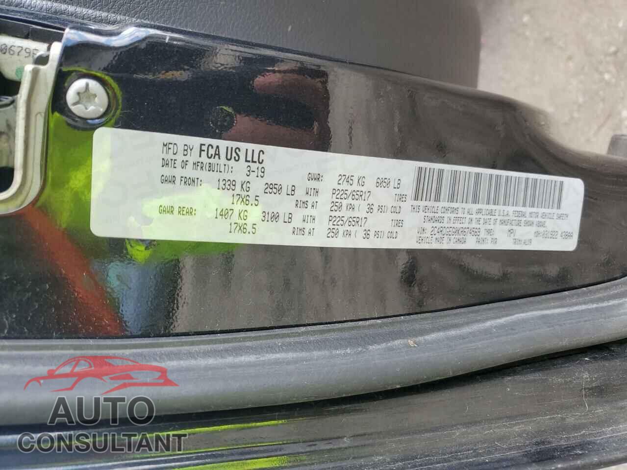 DODGE CARAVAN 2019 - 2C4RDGEG0KR674569