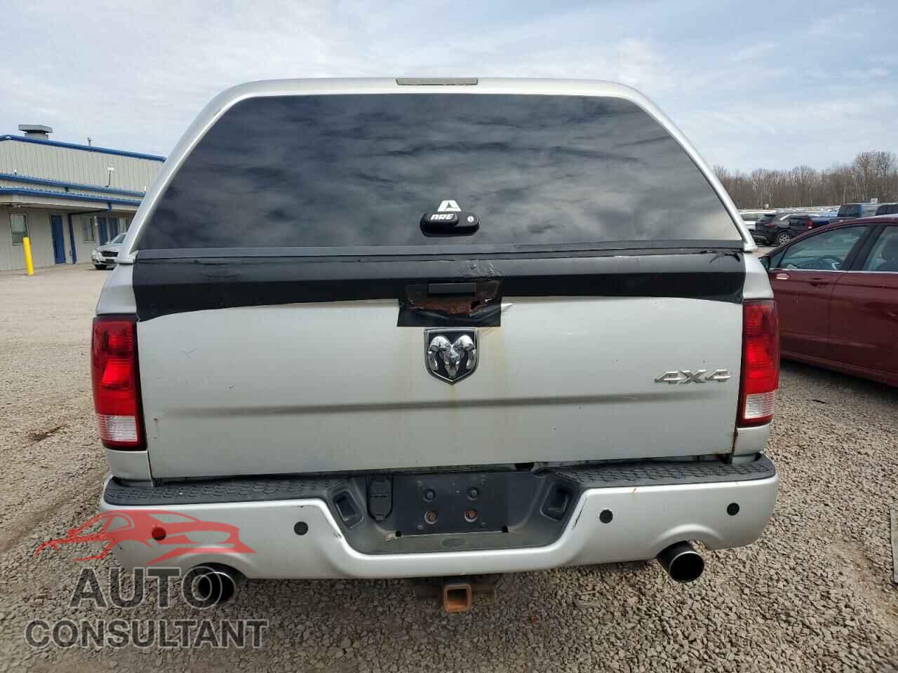 DODGE RAM 1500 2012 - 1C6RD7MT7CS315032