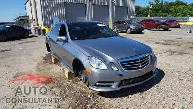 MERCEDES-BENZ E-CLASS 2012 - WDDHF5KB4CA544731