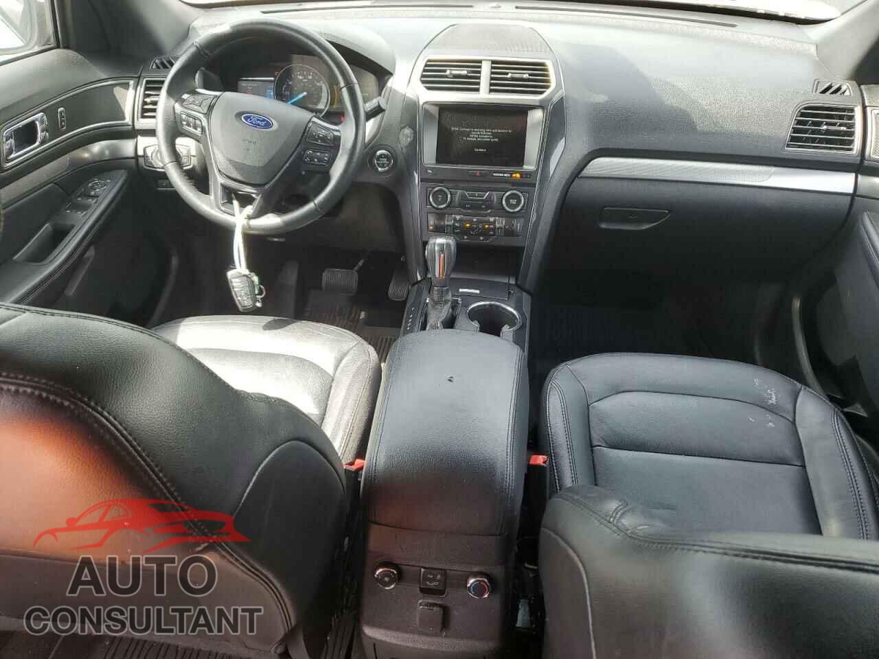 FORD EXPLORER 2018 - 1FM5K7D88JGB97285