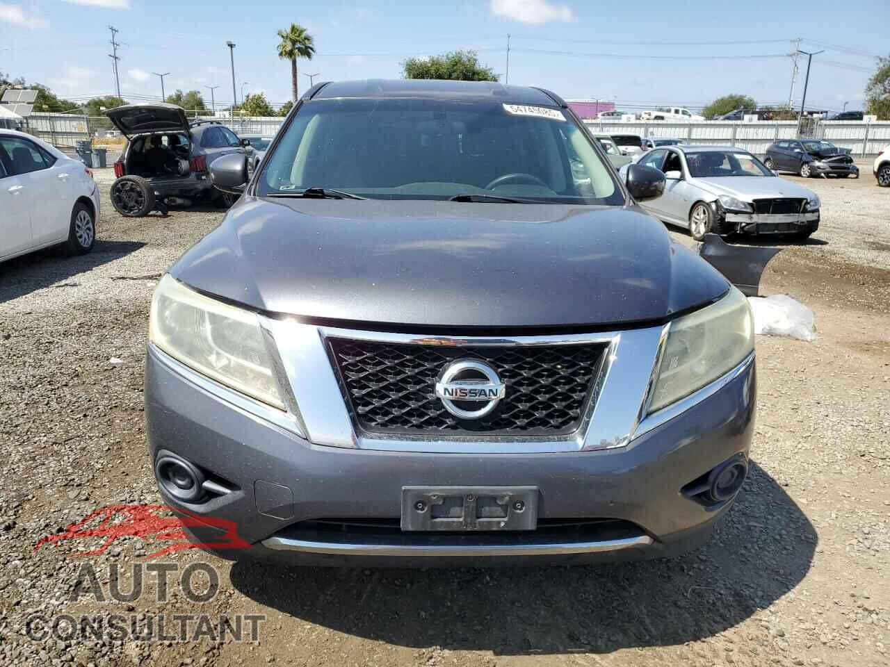 NISSAN PATHFINDER 2013 - 5N1AR2MN1DC645381