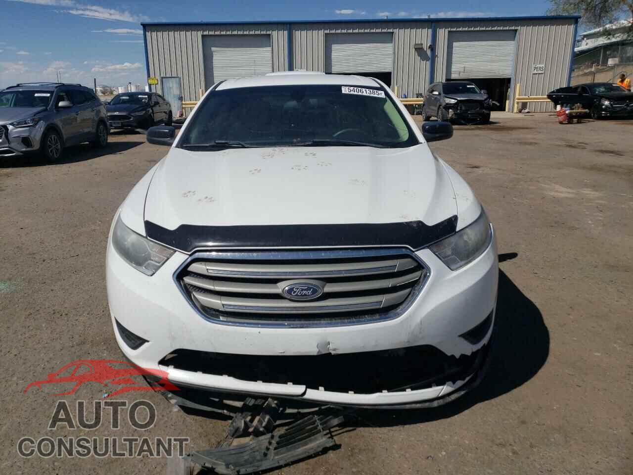FORD TAURUS 2017 - 1FAHP2D82HG114746
