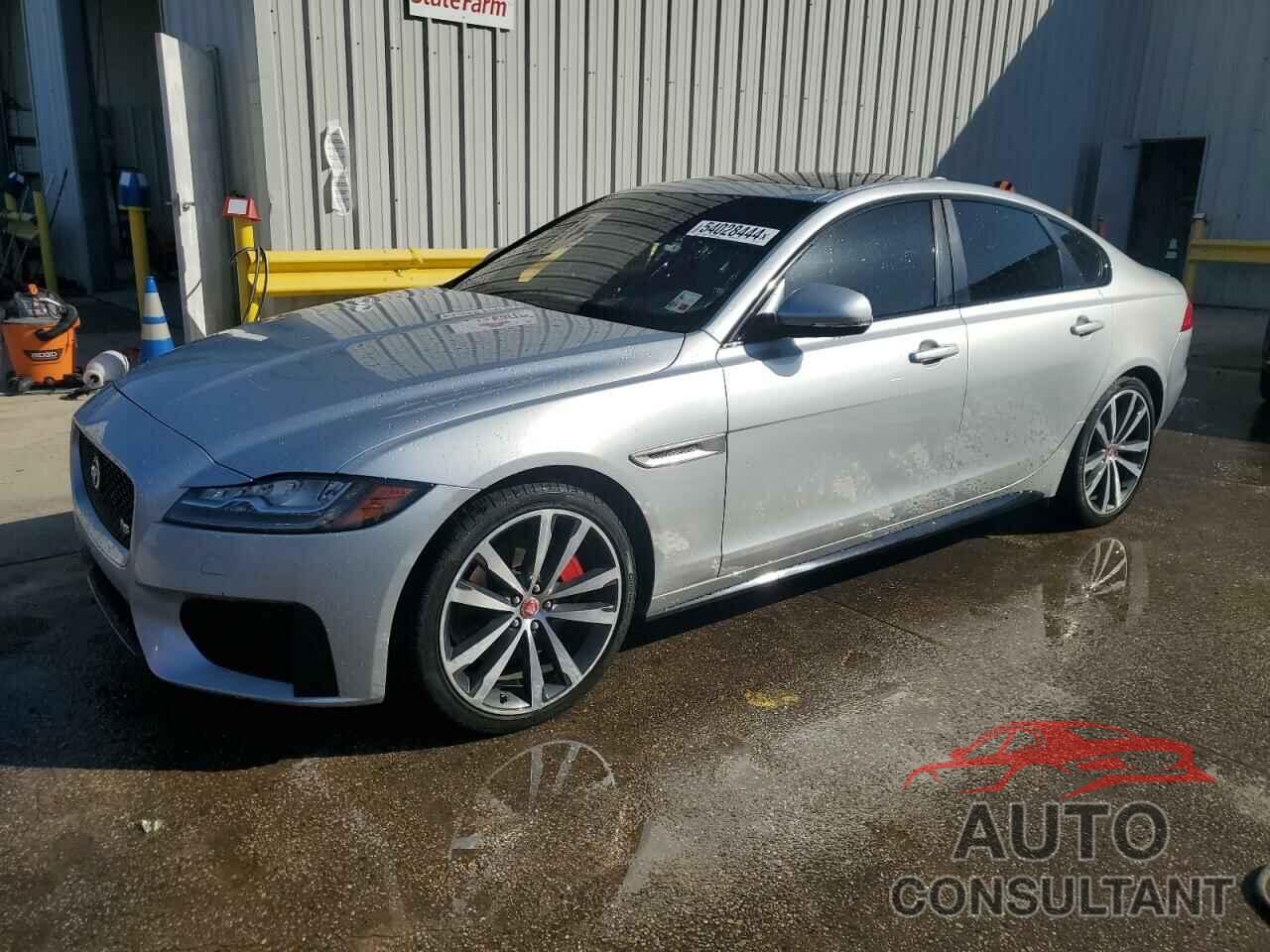 JAGUAR XF 2018 - SAJBG4FV1JCY69111