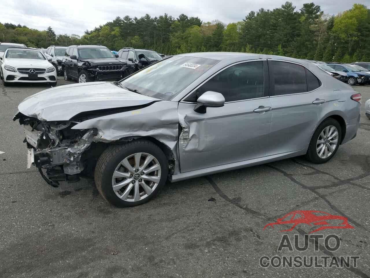 TOYOTA CAMRY 2018 - 4T1B11HK8JU602247
