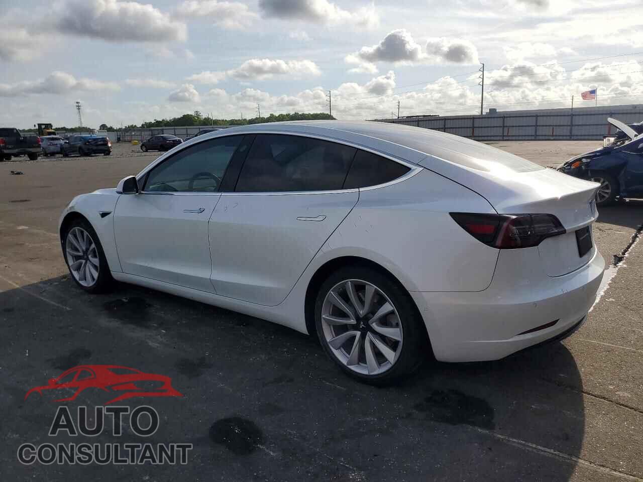 TESLA MODEL 3 2020 - 5YJ3E1EA2LF614365