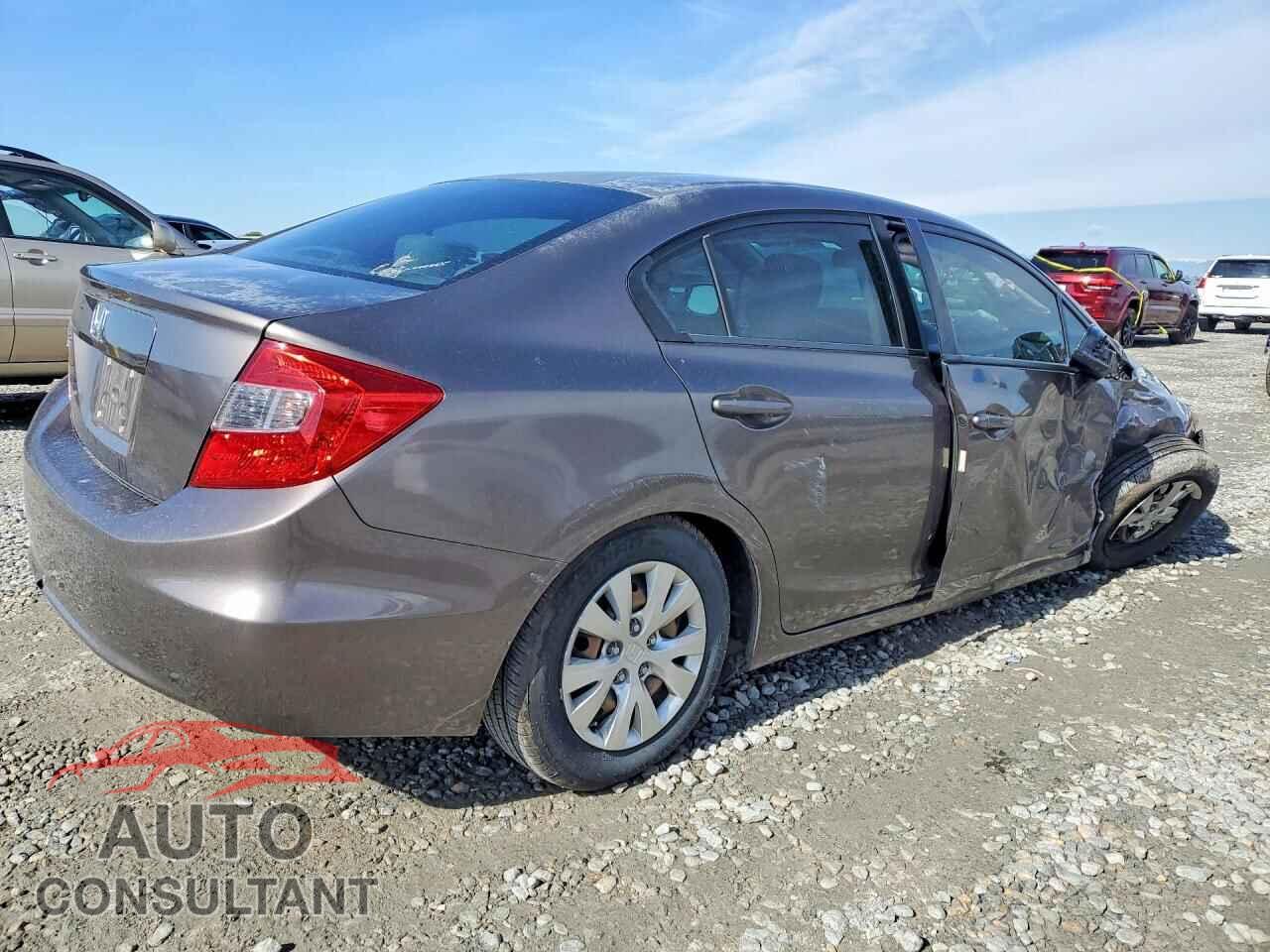HONDA CIVIC 2012 - 2HGFB2F51CH556080