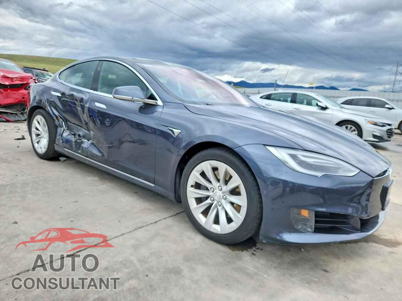 TESLA MODEL S 2017 - 5YJSA1E23HF188967
