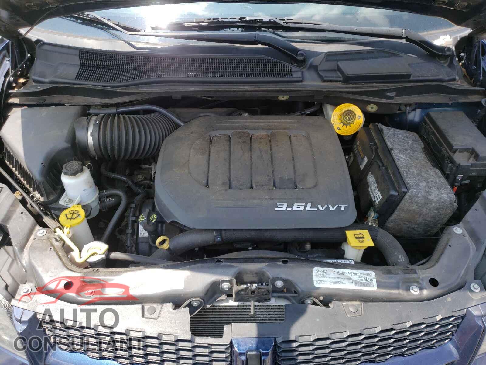 DODGE GRAND CARA 2017 - 2C4RDGEG4HR715360