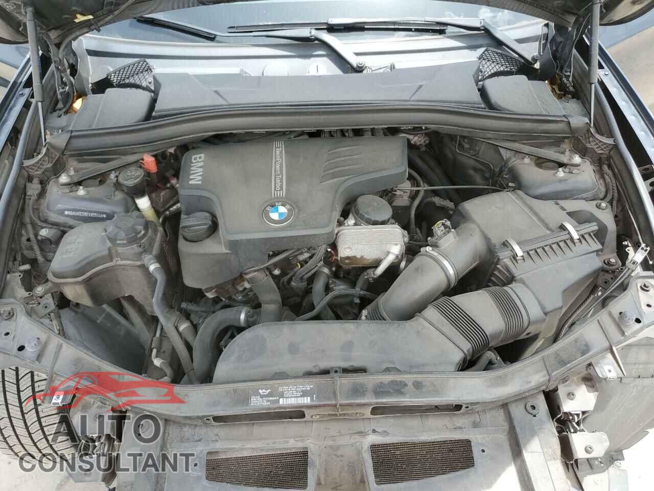 BMW X1 2014 - WBAVM1C56EVW55049
