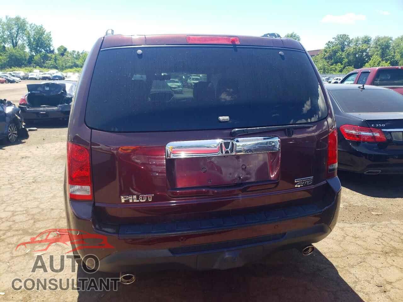 HONDA PILOT 2013 - 5FNYF4H94DB047566