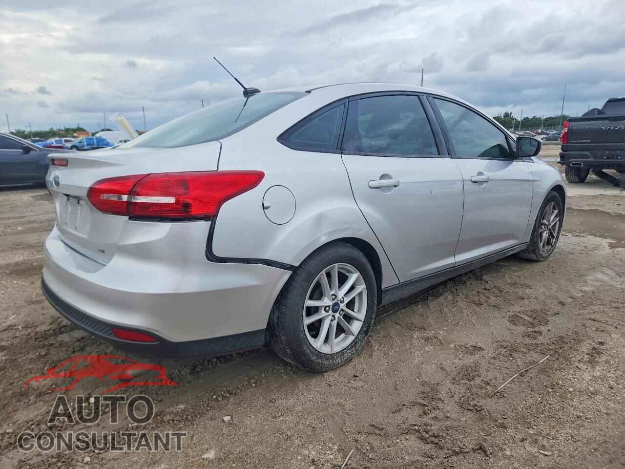 FORD FOCUS 2017 - 1FADP3F29HL315192