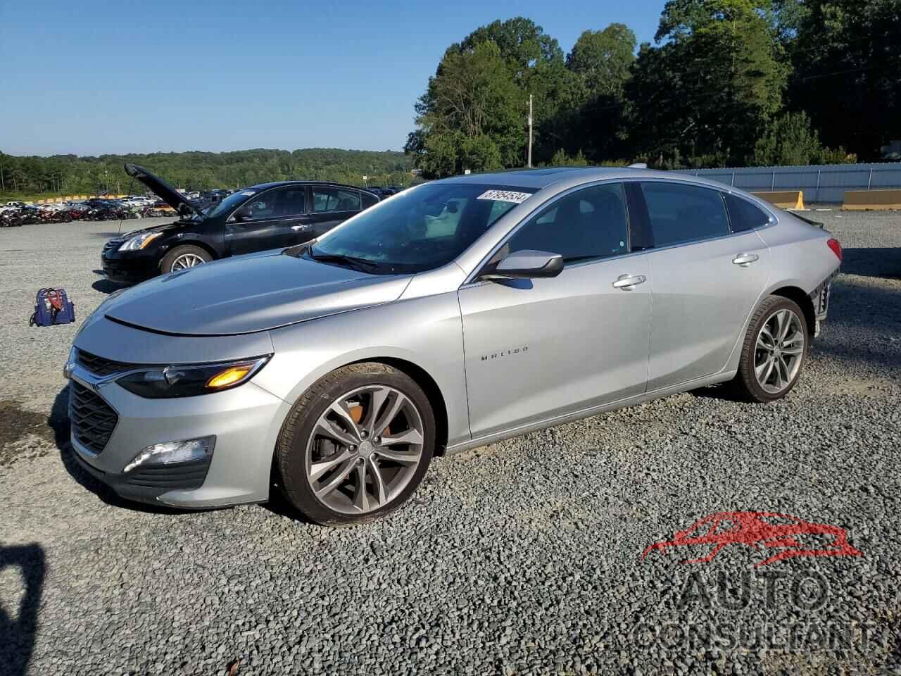 CHEVROLET MALIBU 2021 - 1G1ZD5ST9MF008609