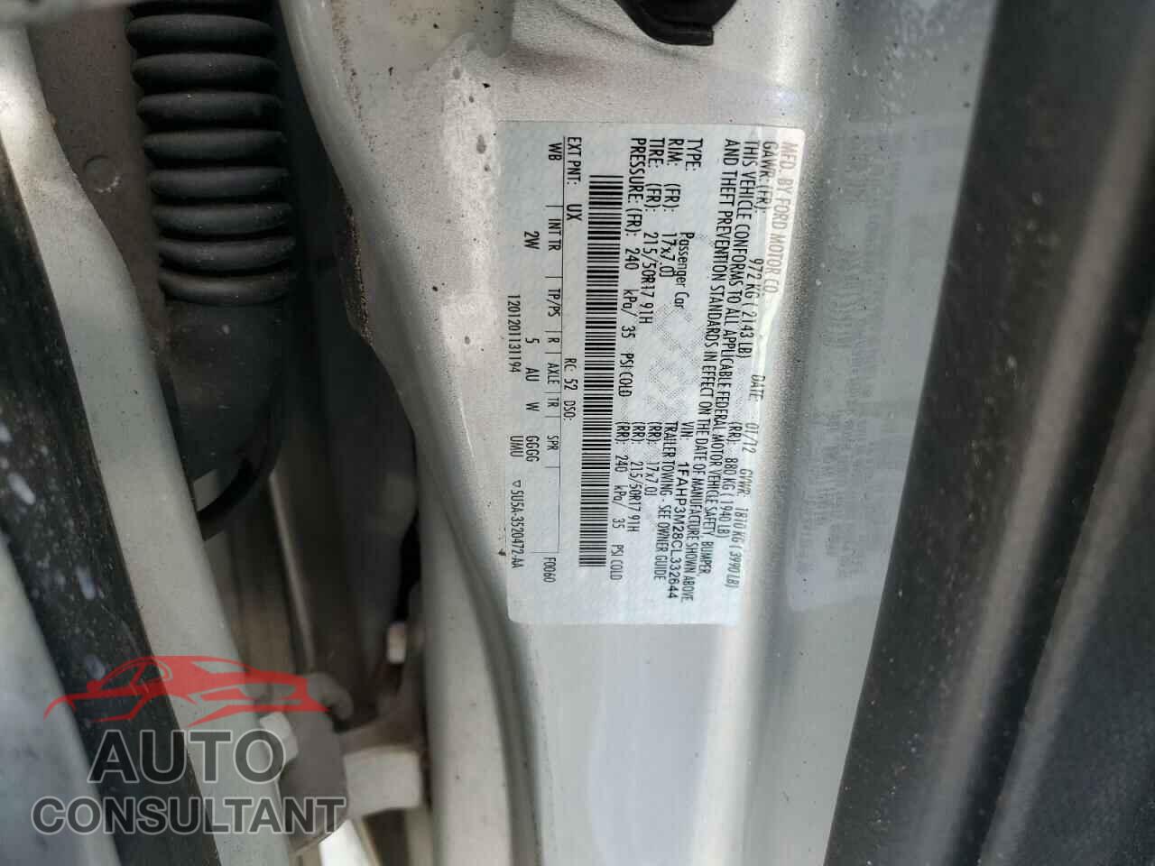 FORD FOCUS 2012 - 1FAHP3M28CL332644