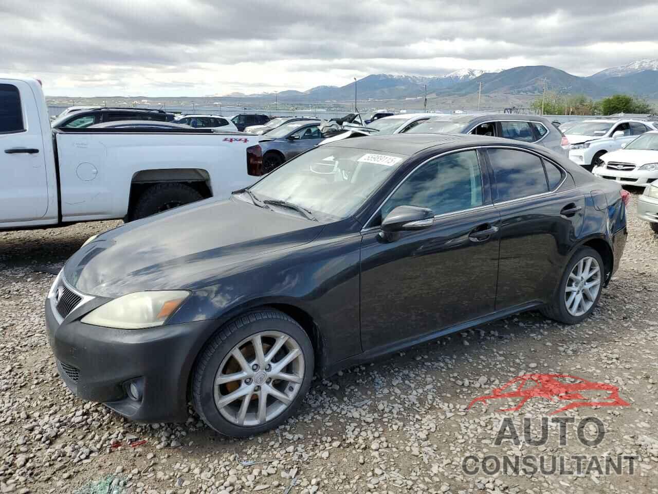 LEXUS IS 2011 - JTHCF5C2XB5048972