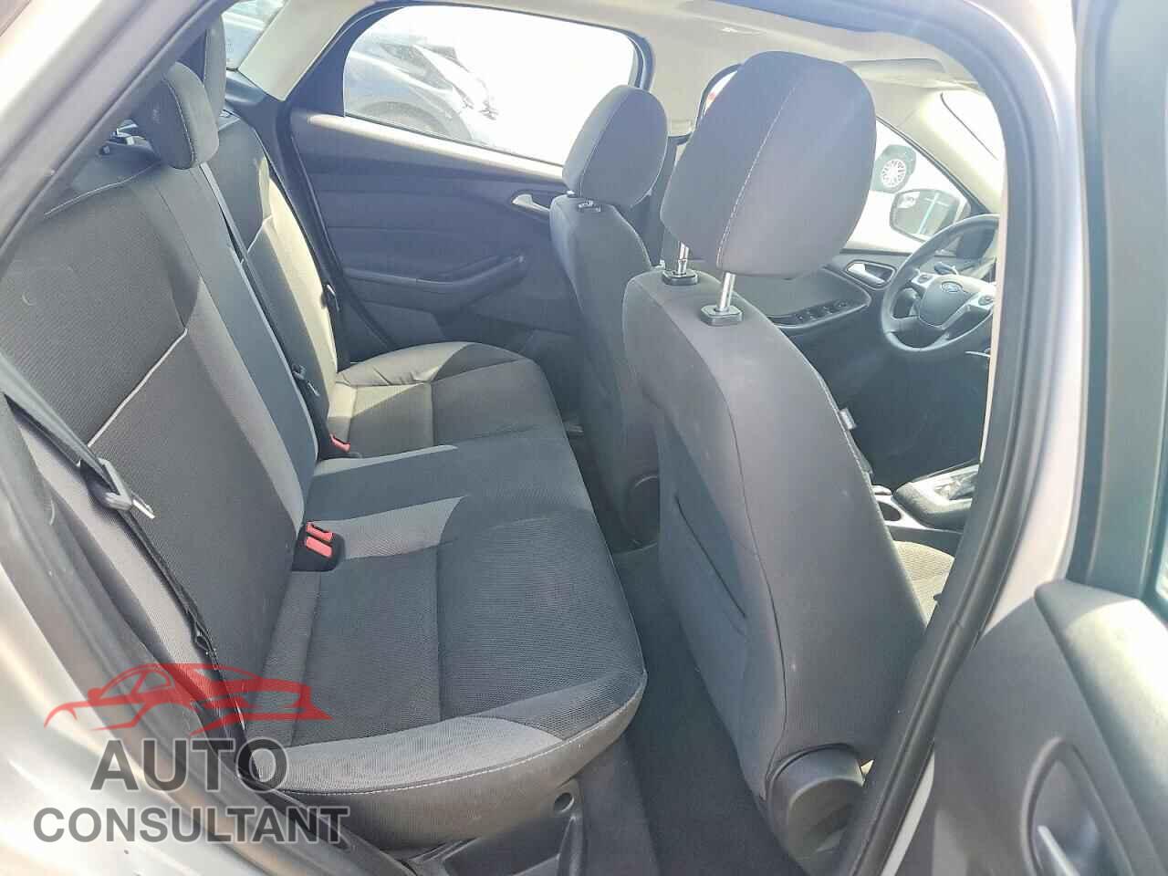 FORD FOCUS 2014 - 1FADP3F20EL332023