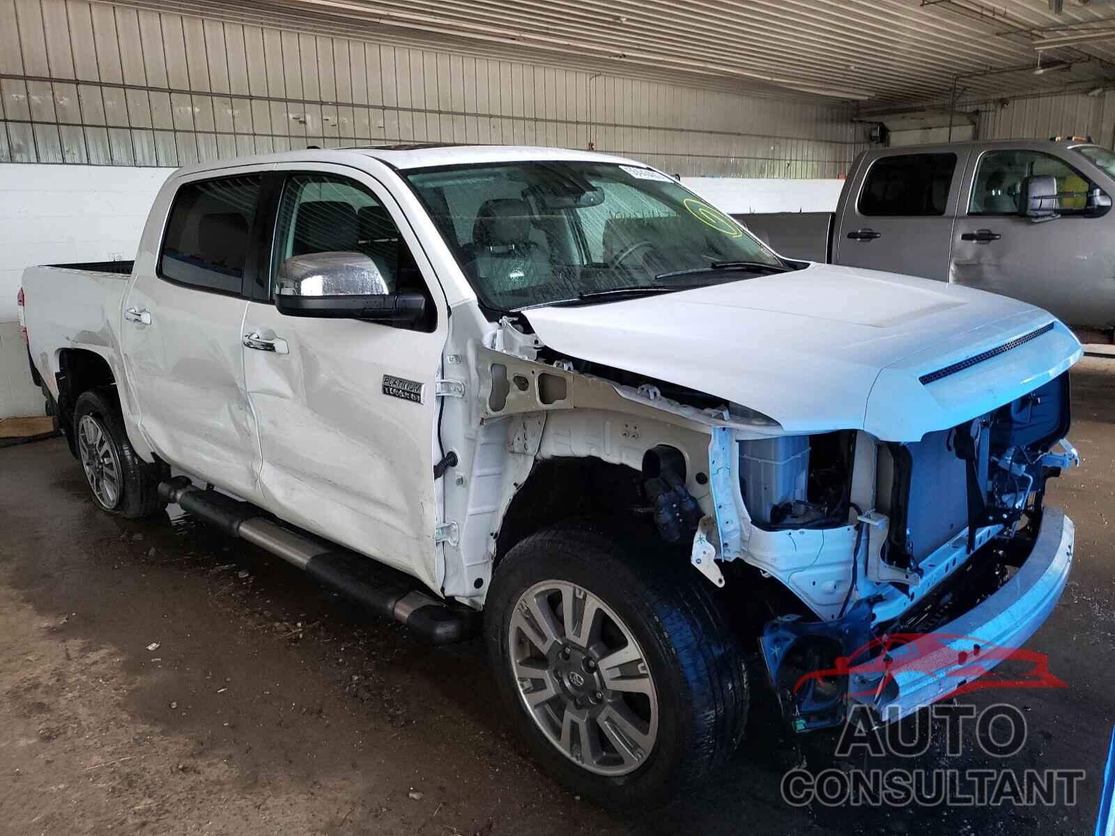 TOYOTA TUNDRA 2020 - 5TFAY5F18LX895632