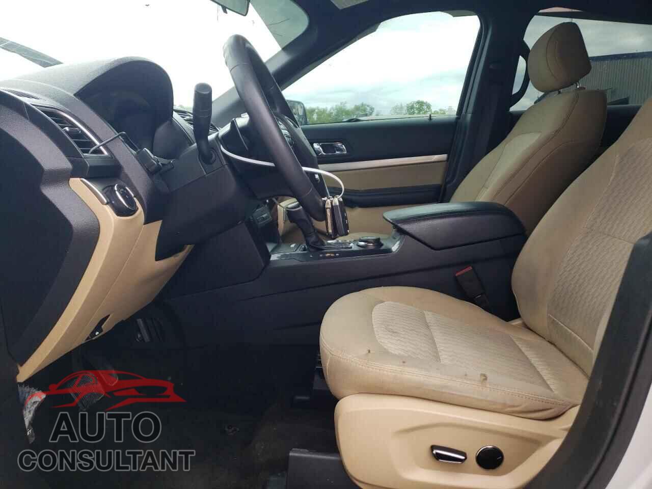 FORD EXPLORER 2017 - 1FM5K8B88HGC47234