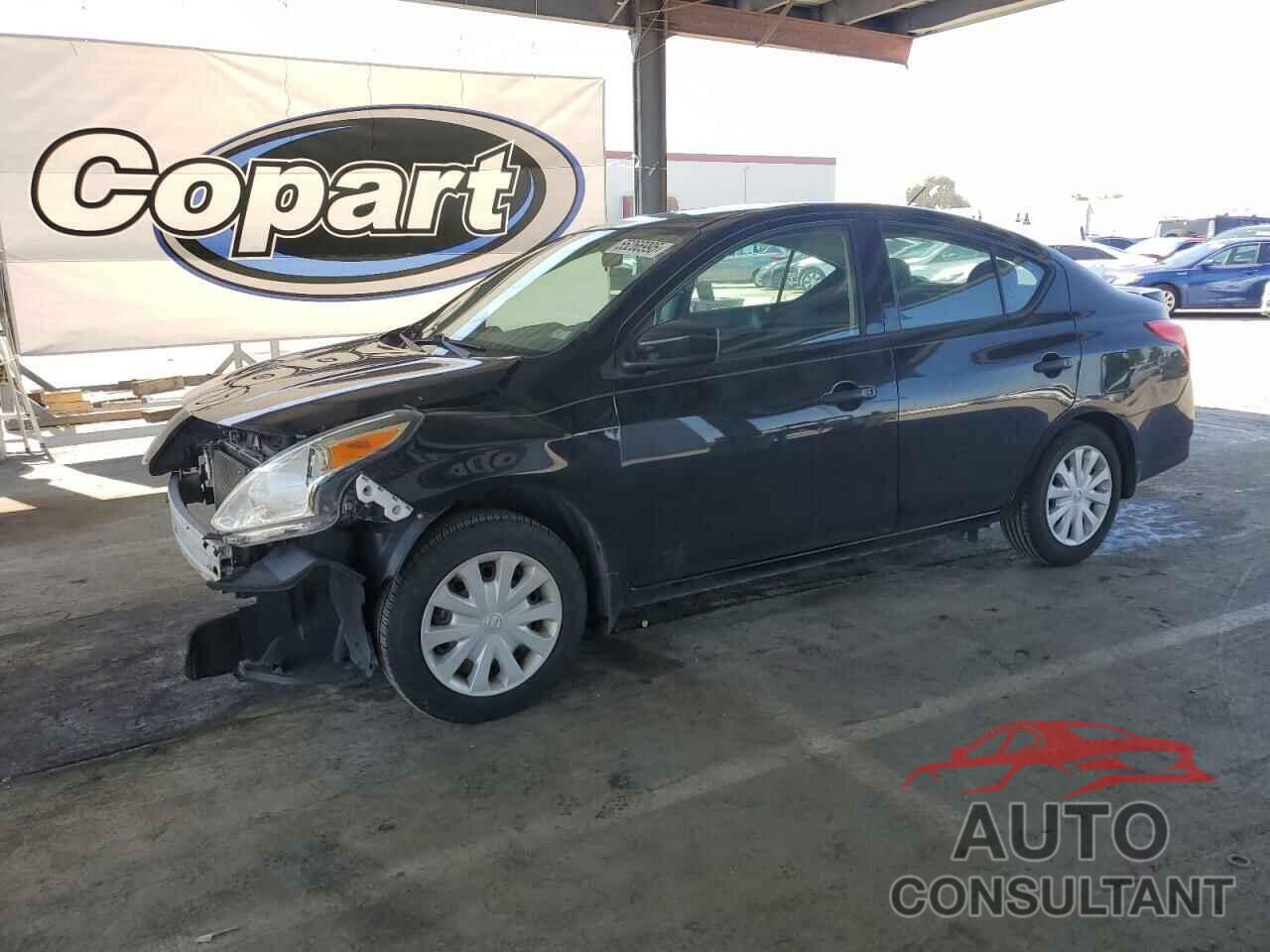 NISSAN VERSA 2019 - 3N1CN7AP7KL819468