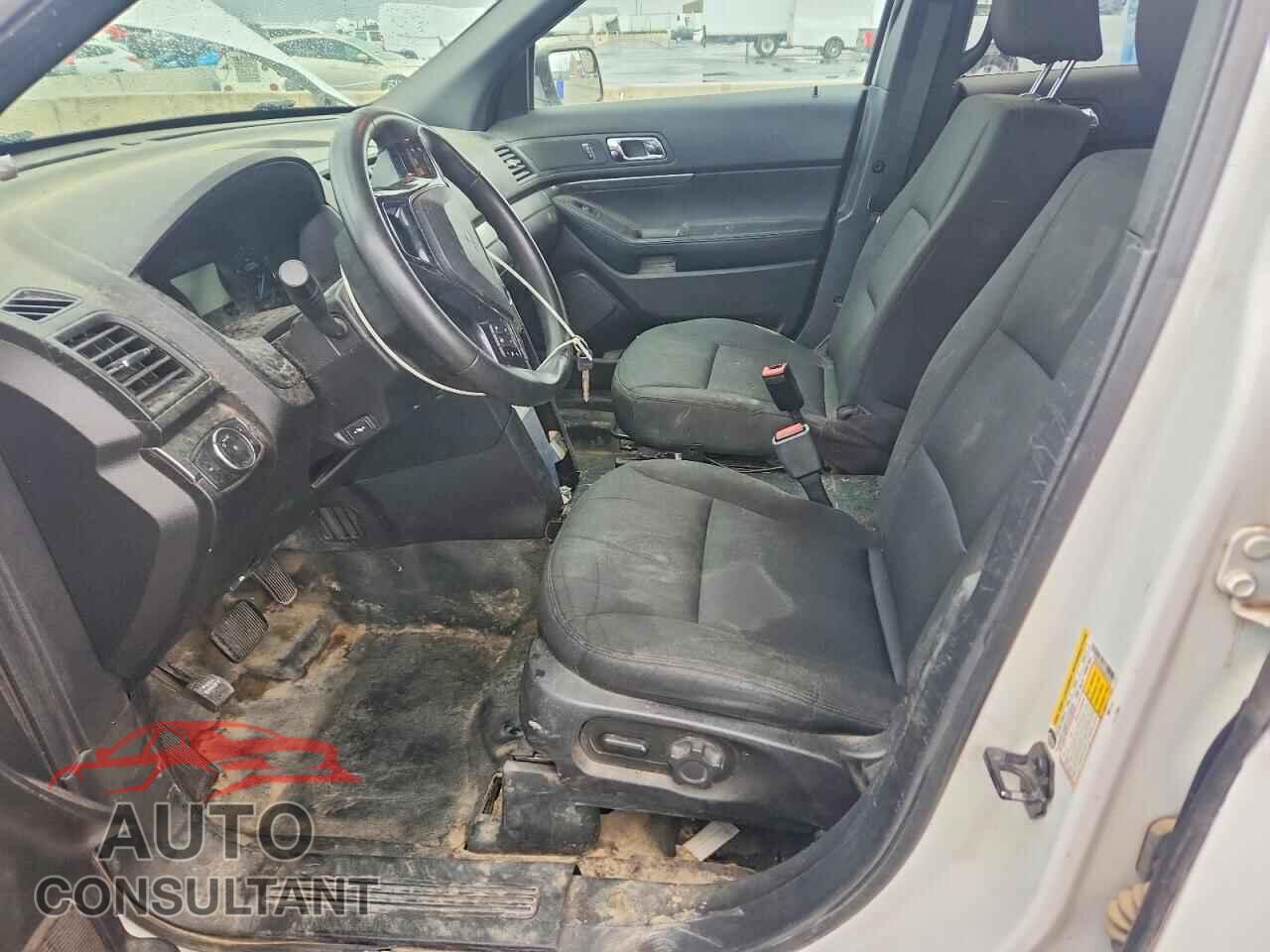 FORD EXPLORER 2017 - 1FM5K8AR5HGE39950