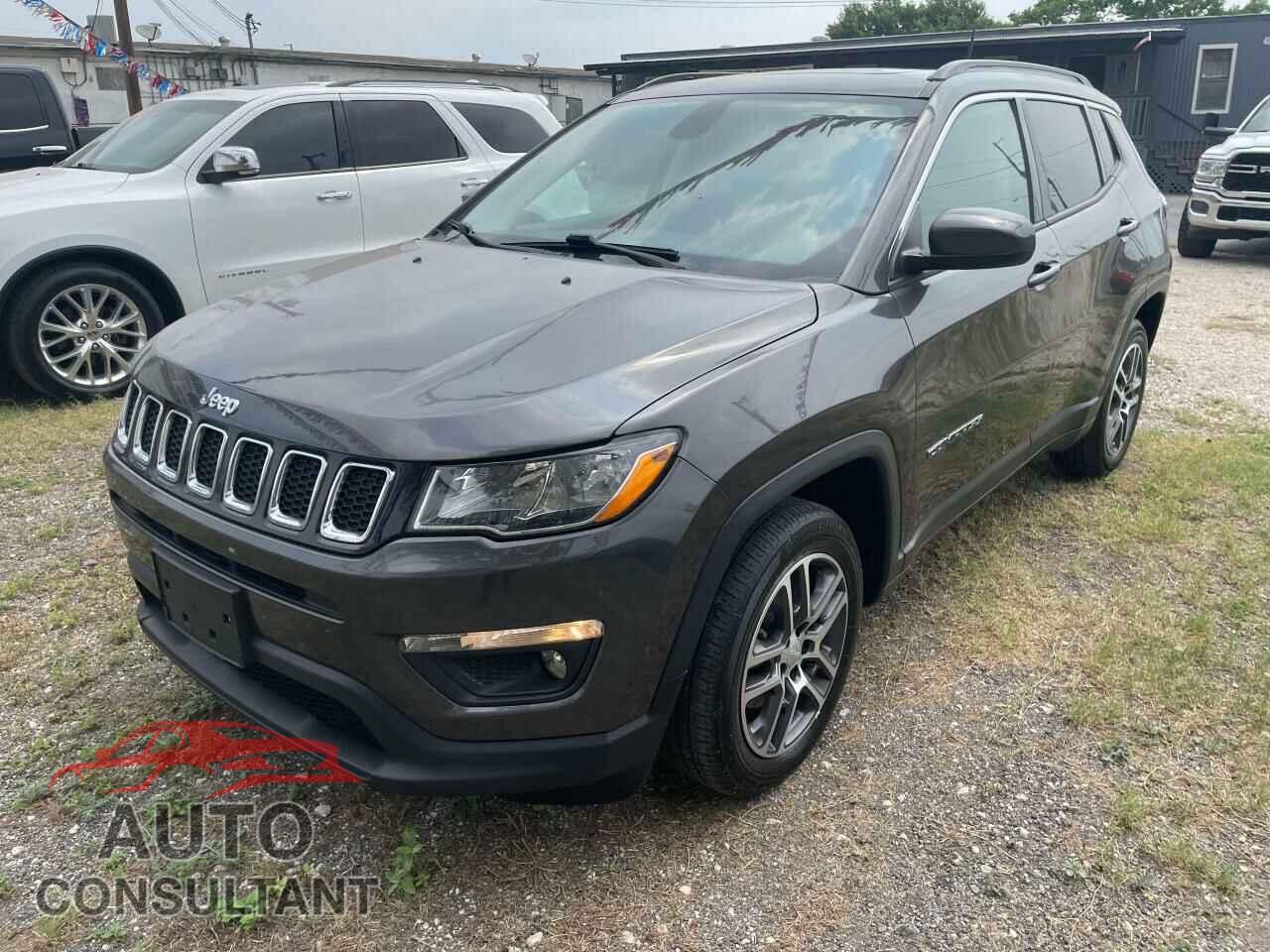 JEEP COMPASS 2017 - 3C4NJCBB9HT661186