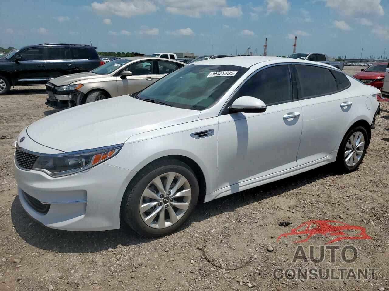 KIA OPTIMA 2018 - 5XXGU4L36JG247278