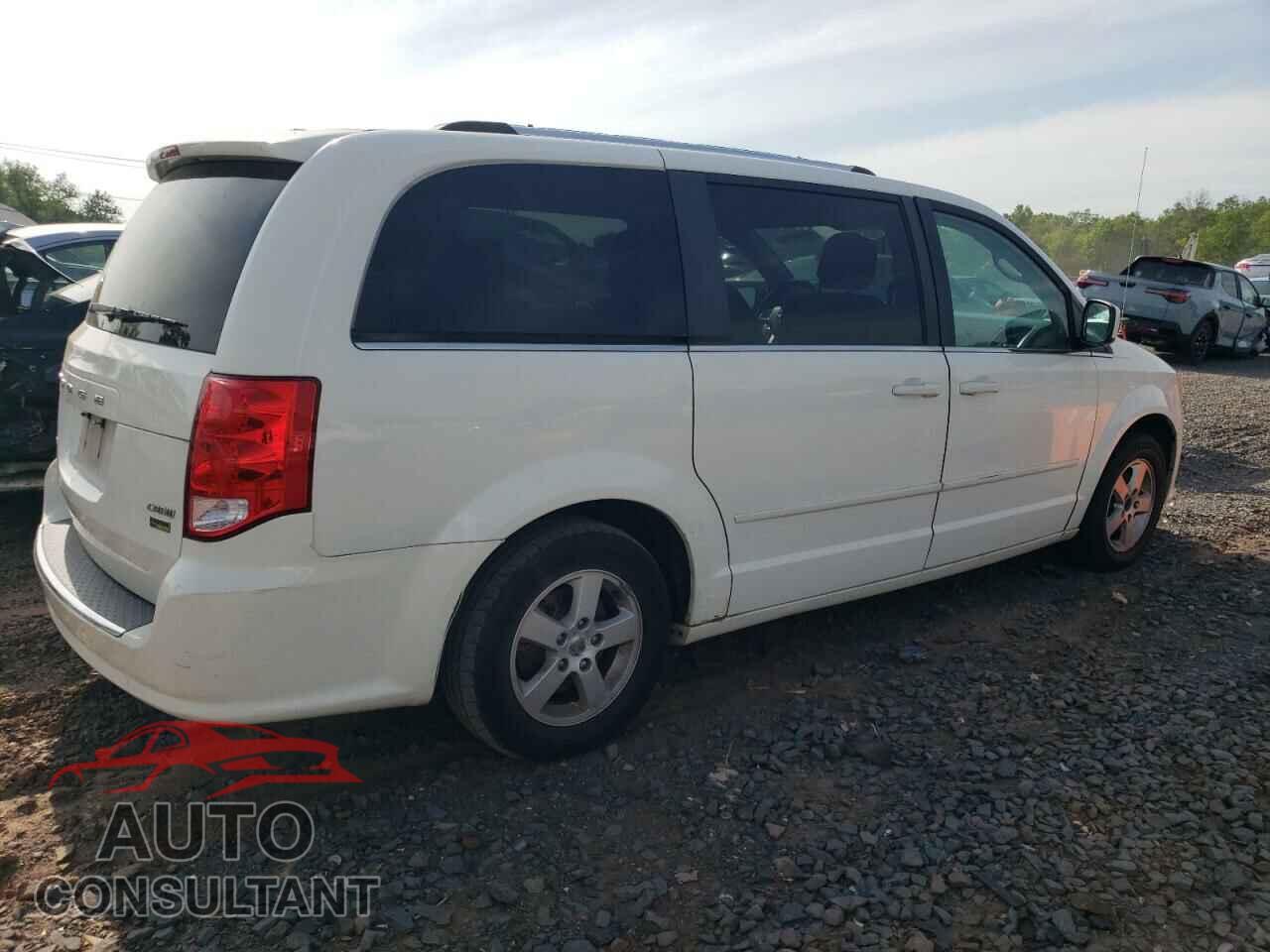 DODGE CARAVAN 2011 - 2D4RN5DG4BR657828