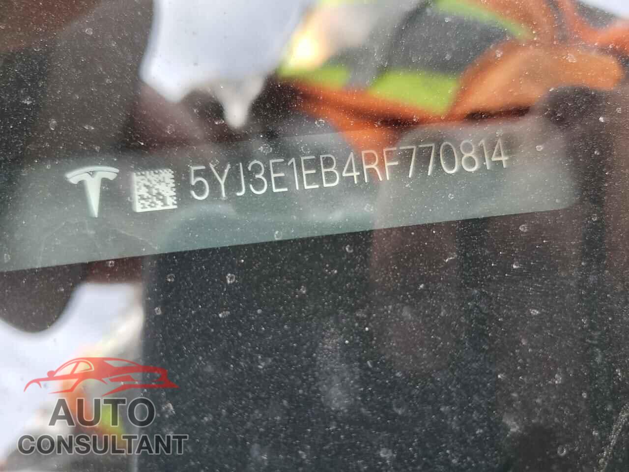TESLA MODEL 3 2024 - 5YJ3E1EB4RF770814