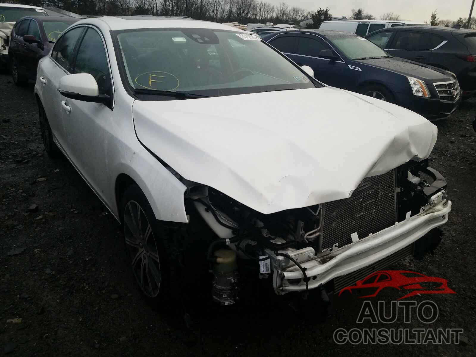 VOLVO S60 2016 - LYV612TM6GB088289