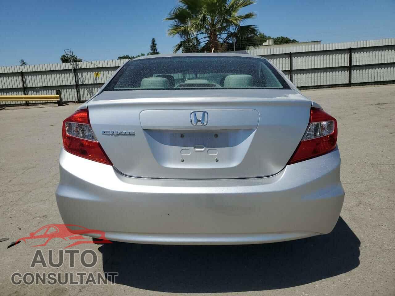HONDA CIVIC 2012 - 2HGFB2F84CH319268