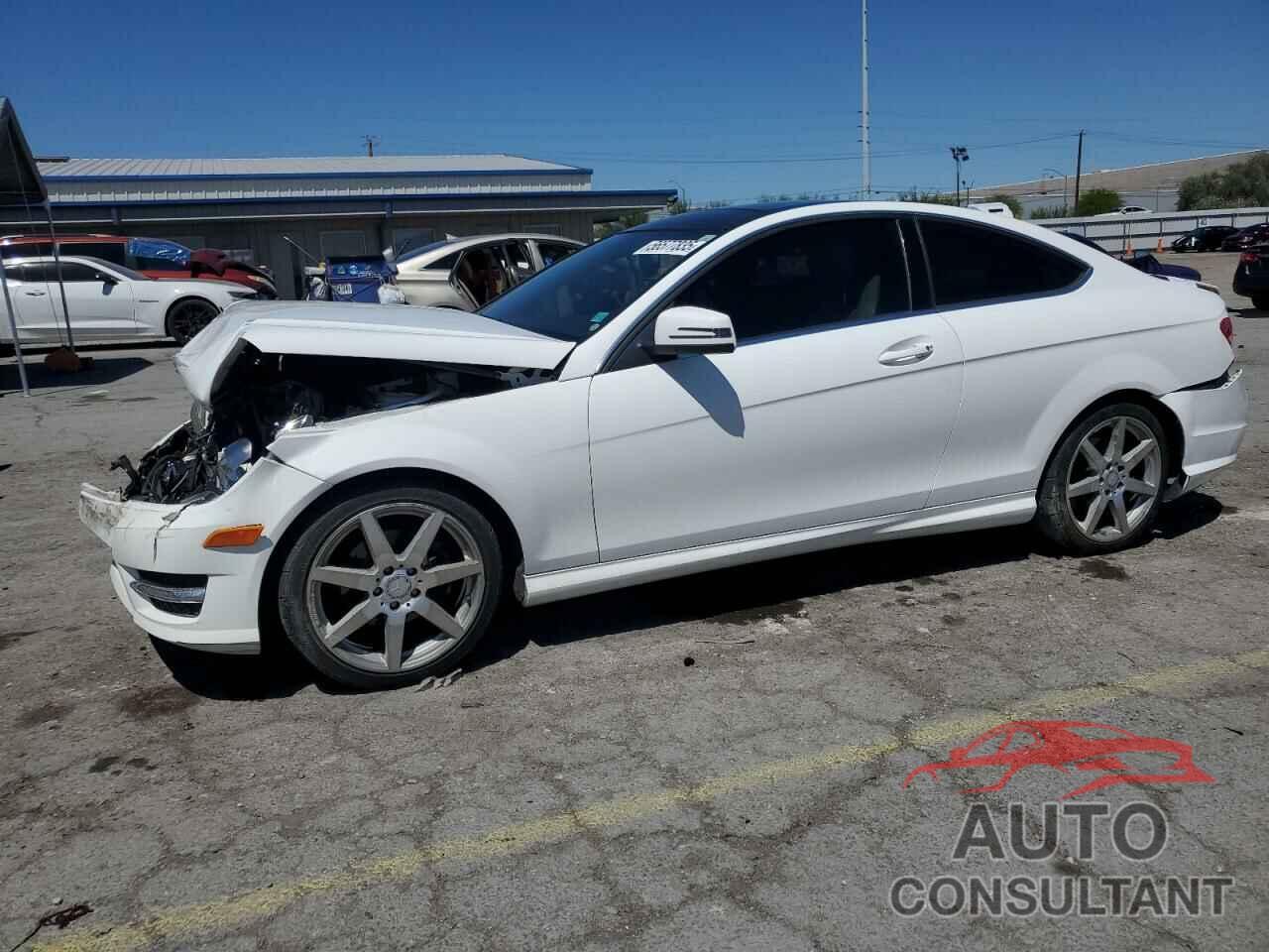 MERCEDES-BENZ C-CLASS 2013 - WDDGJ4HB7DF986032